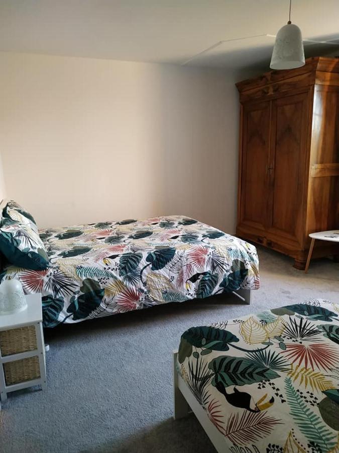 Bed and Breakfast Les Bienfaits D'Harmonium La Chapelle-Gaudin Esterno foto